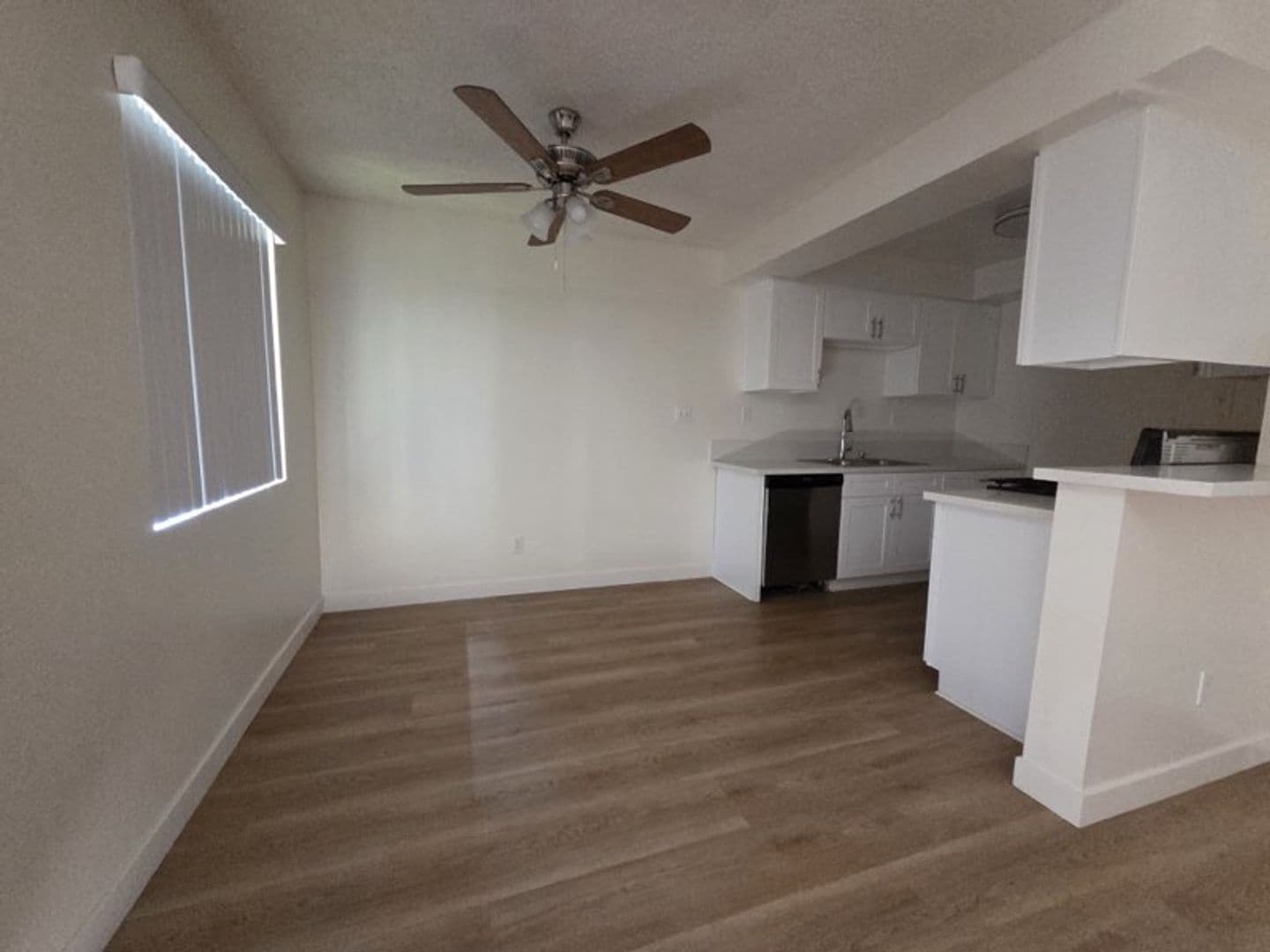 WHITTIER Apartment: 14480 MULBERRY DRIVE