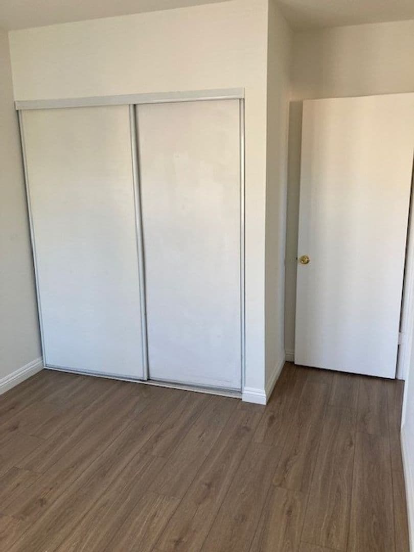 LONG BEACH Apartment: 70 ARGONNE AVENUE