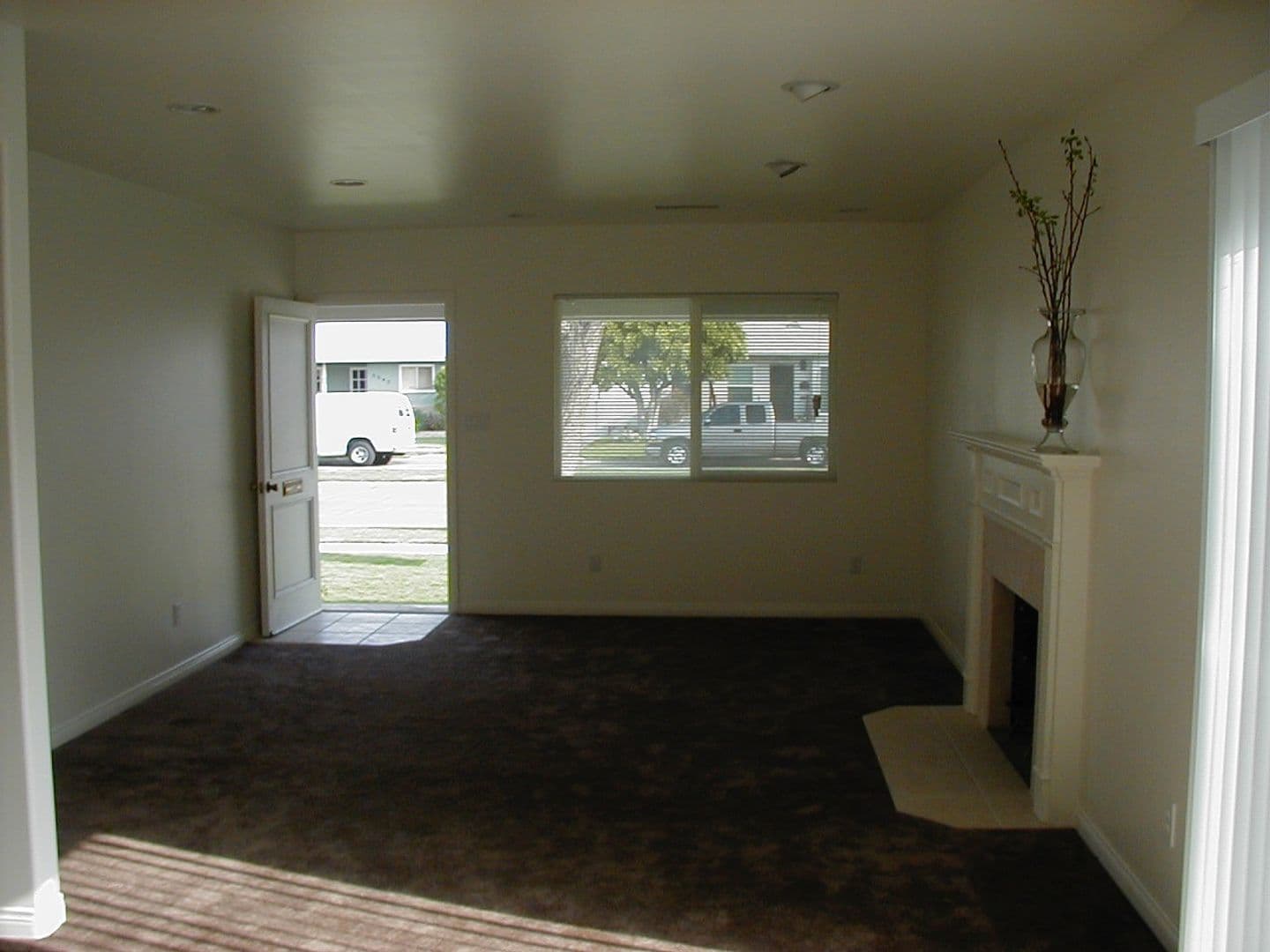 LONG BEACH House: 5350 E. MEZZANINE WAY