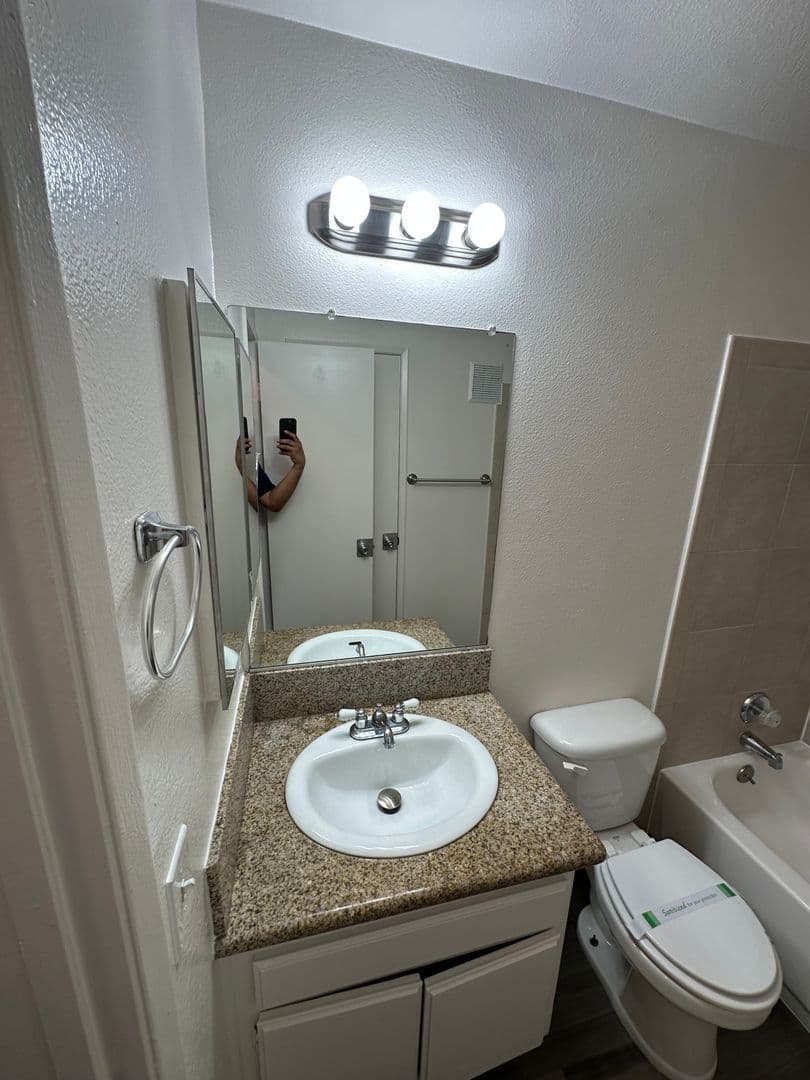 LONG BEACH Apartment: 4104 ELM AVENUE