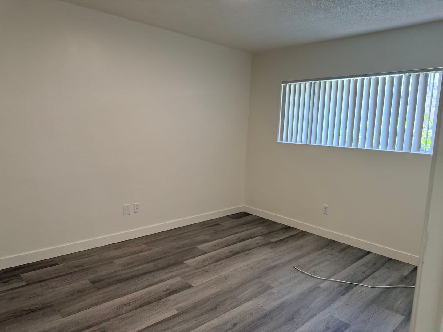 ANAHEIM Apartment: 2108 & 2114 E. ALMONT AVENUE