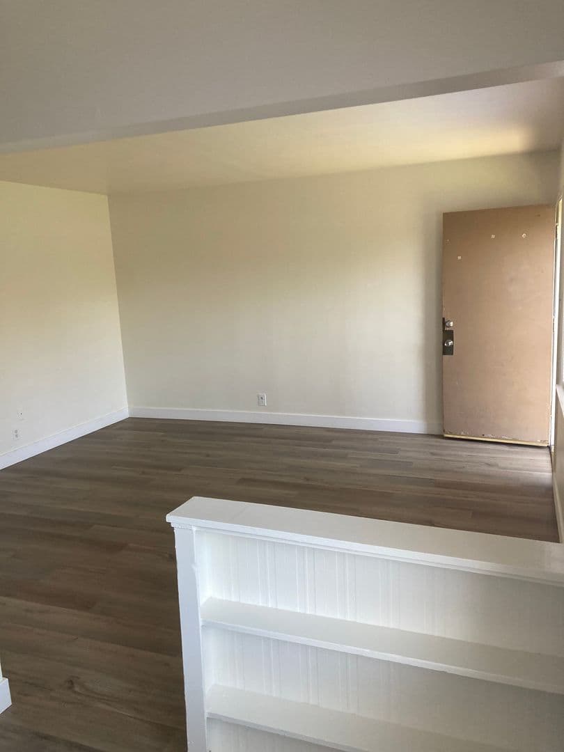 LONG BEACH Apartment: 1009 LOMA AVE