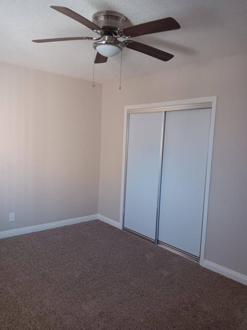 DOWNEY Apartment: 8547 IMPERIAL HIGHWAY