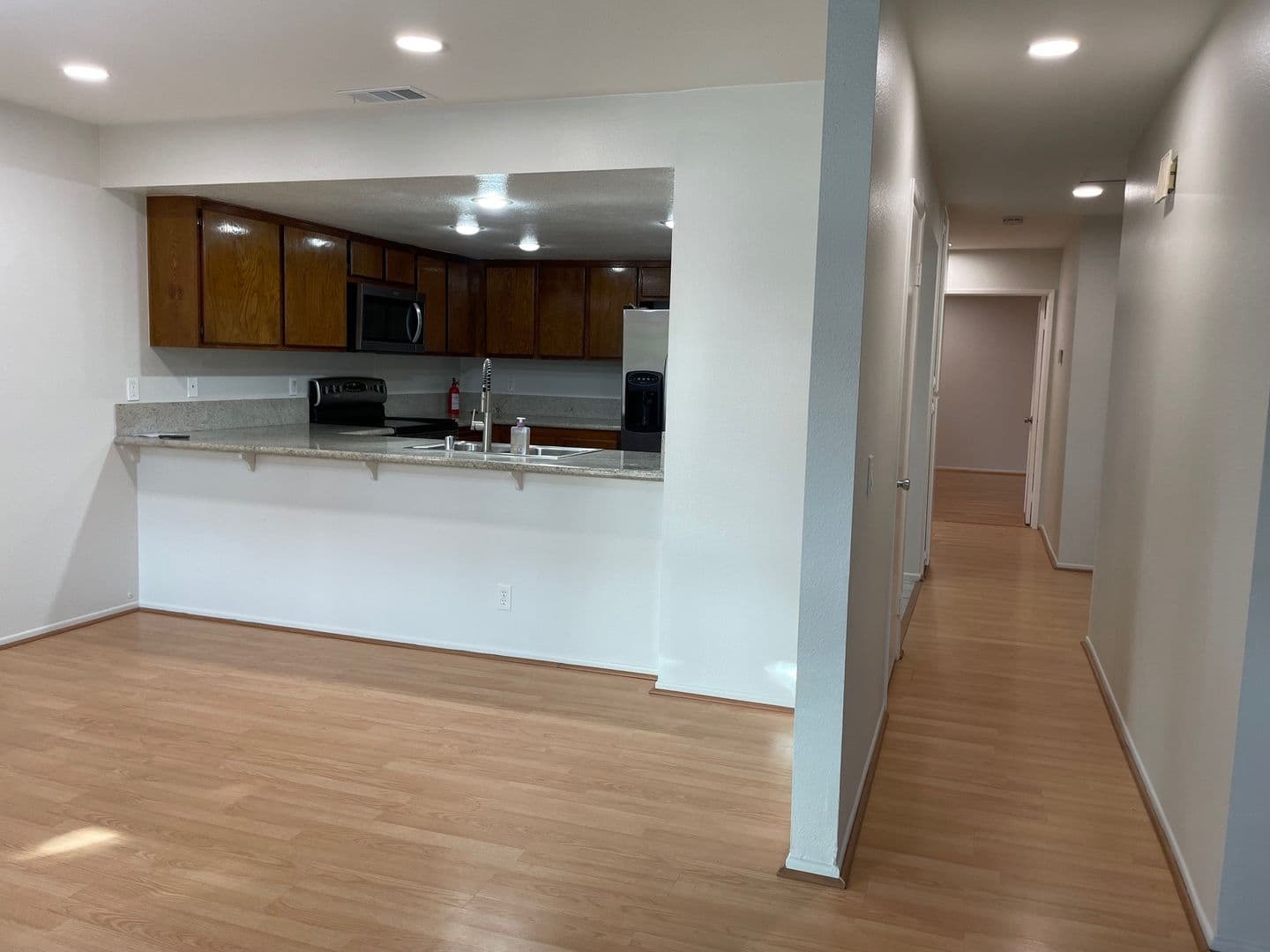 CERRITOS House: 16615 BLOOMFIELD AVE #6