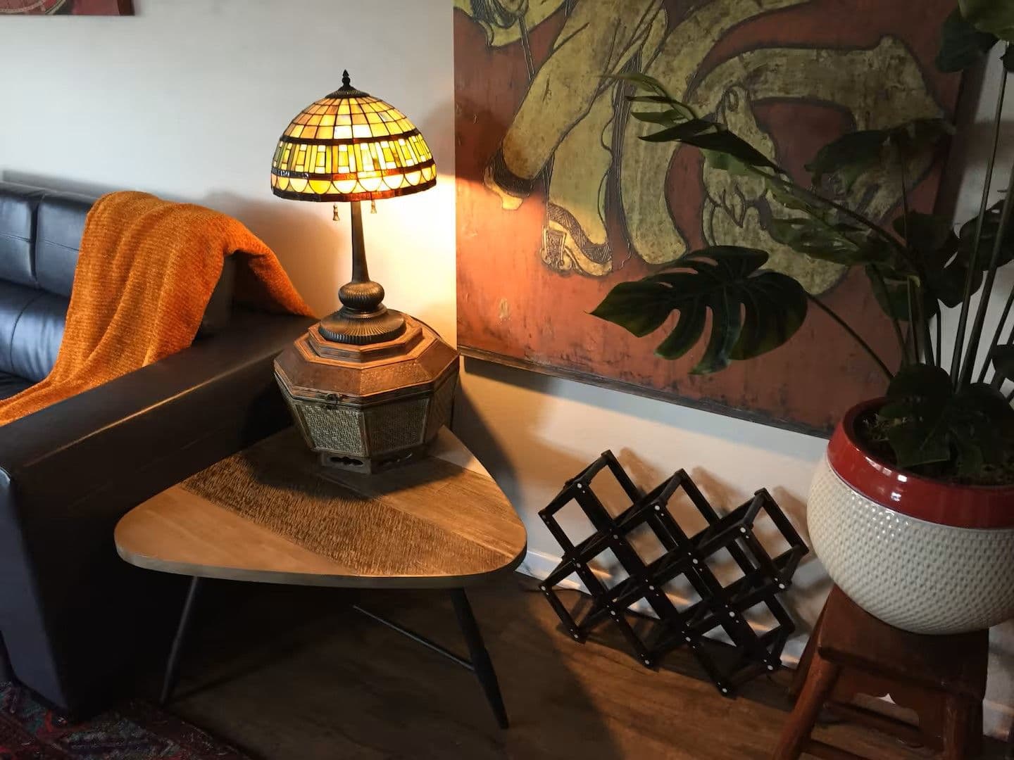 San Diego Apartment: 2055 Albatross St