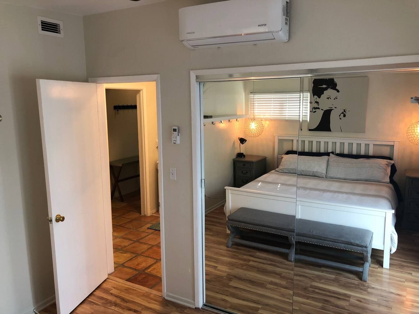 San Diego Apartment: 2055 Albatross St