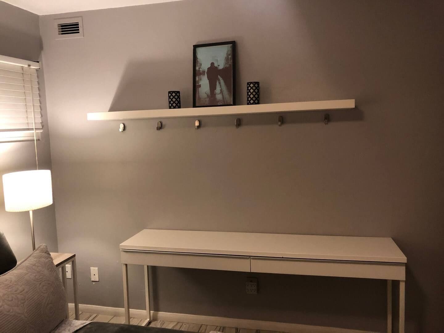 San Diego Apartment: 2055 Albatross St