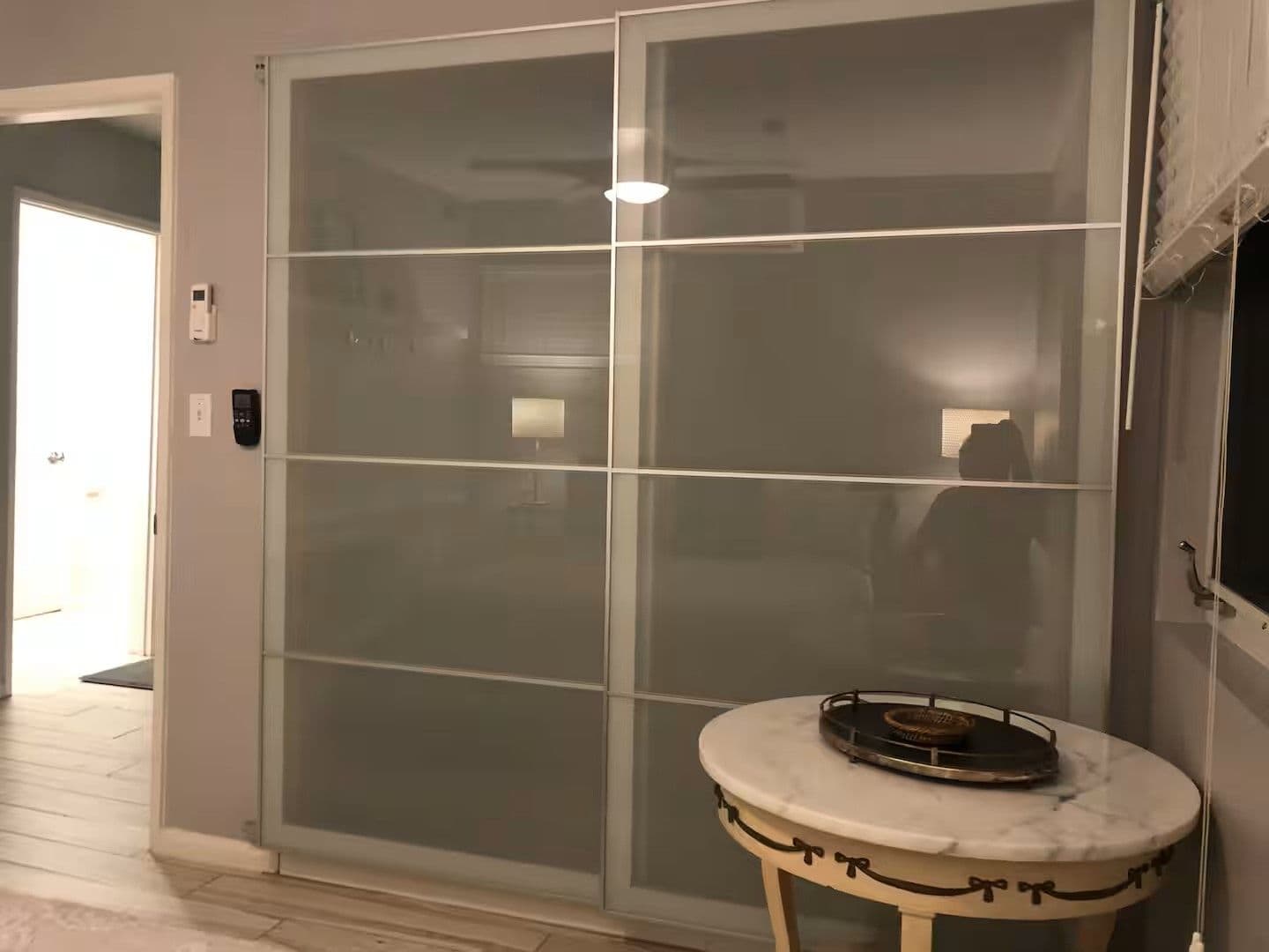 San Diego Apartment: 2055 Albatross St