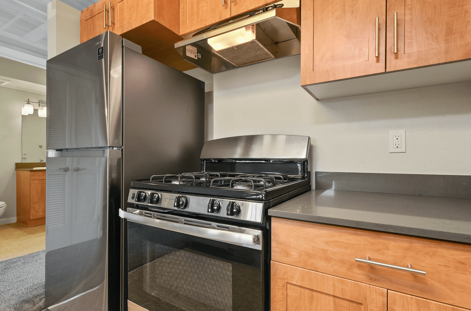 Buellton Apartment: 86 Second Street