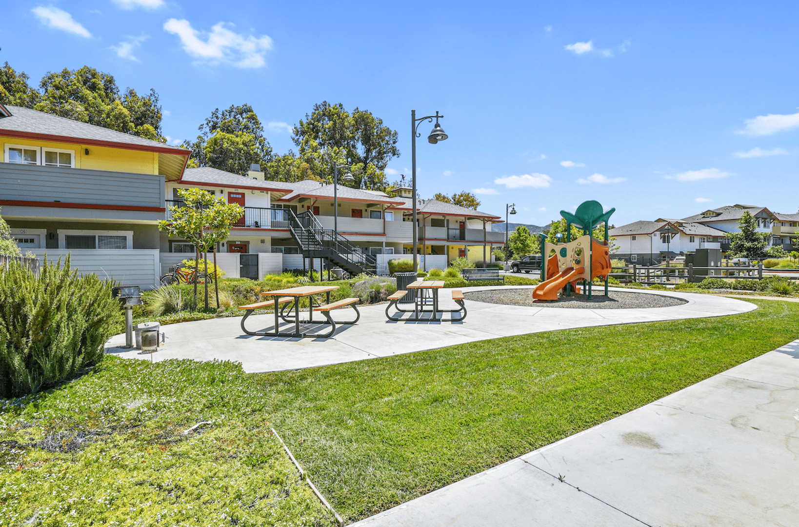 Buellton Apartment: 82 Second Street