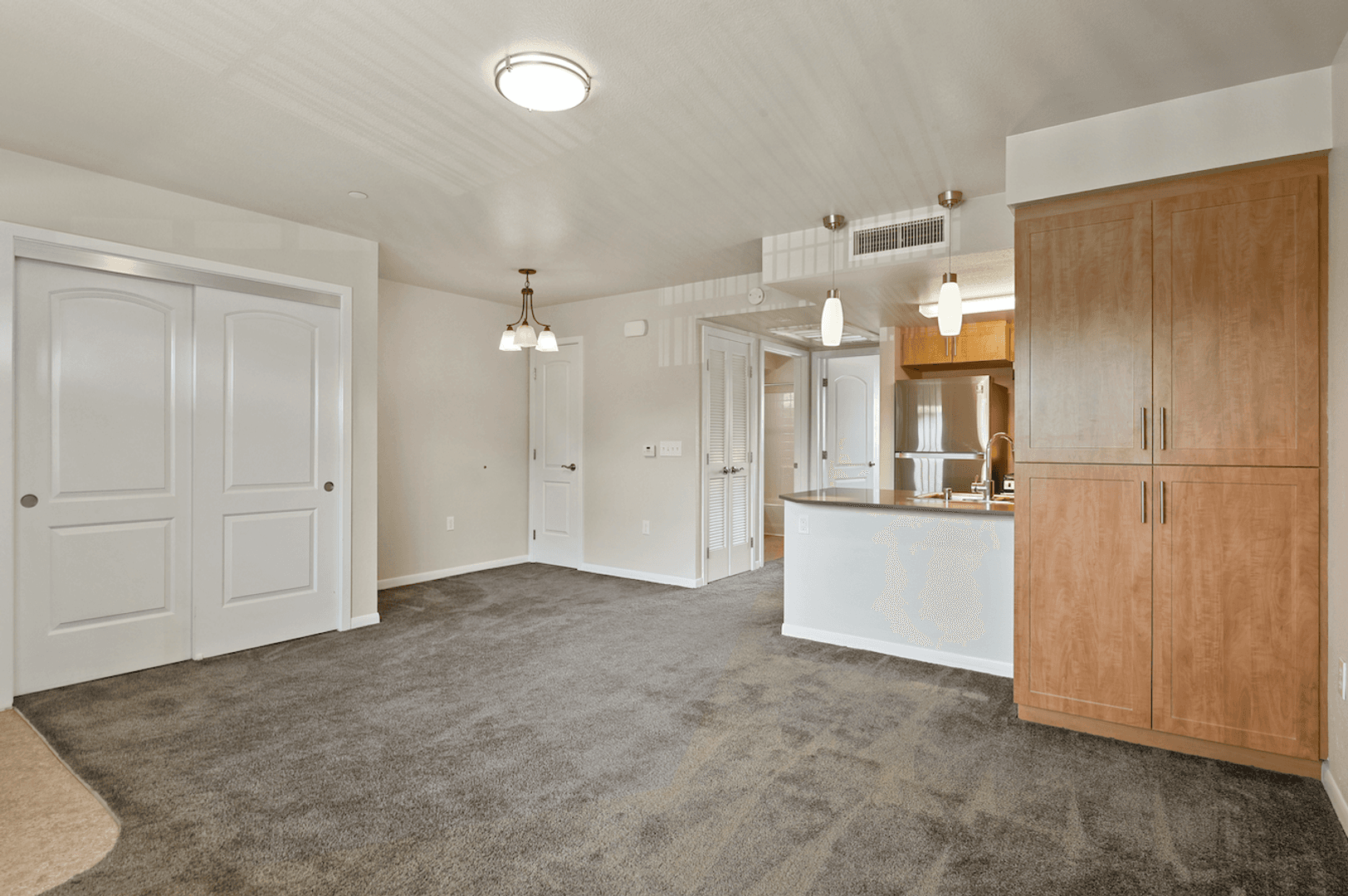 Buellton Apartment: 82 Second Street