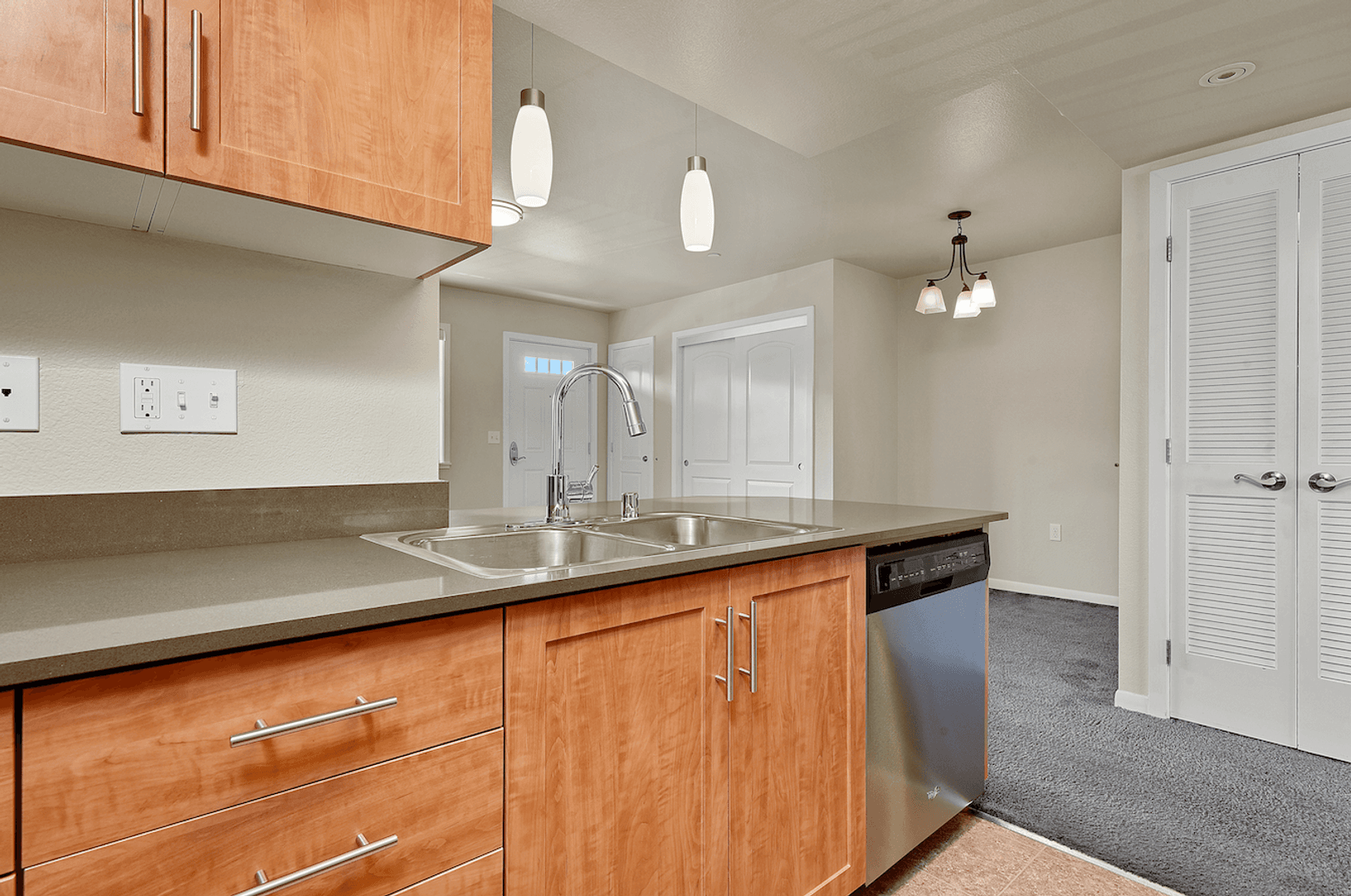 Buellton Apartment: 82 Second Street