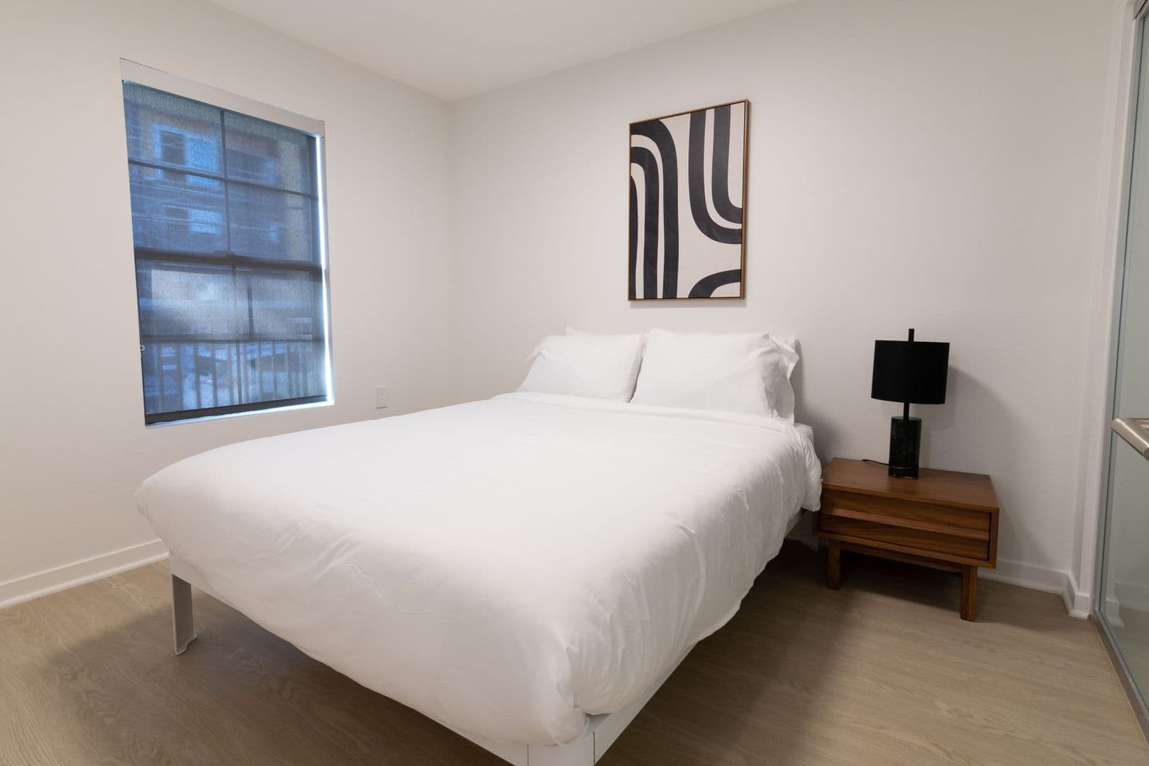 Los Angeles Apartment: 10750 Missouri Ave