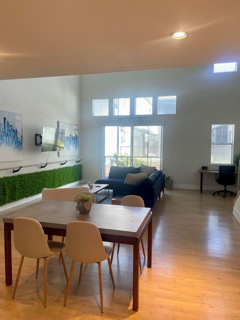 Carlsbad Apartment: 6790 Embarcadero Ln