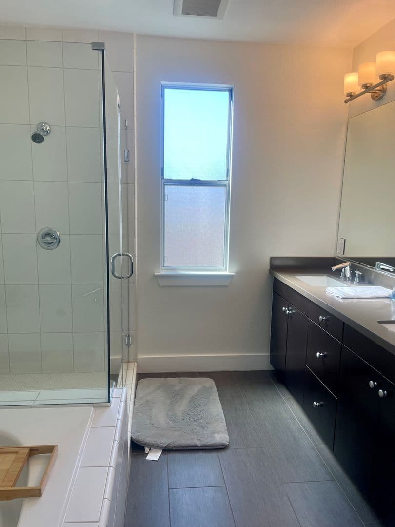 Carlsbad Apartment: 6790 Embarcadero Ln