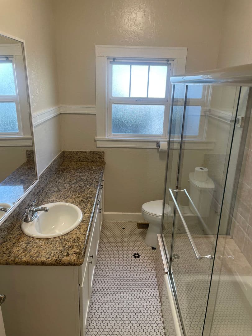 Sacramento House: 509 23rd Street