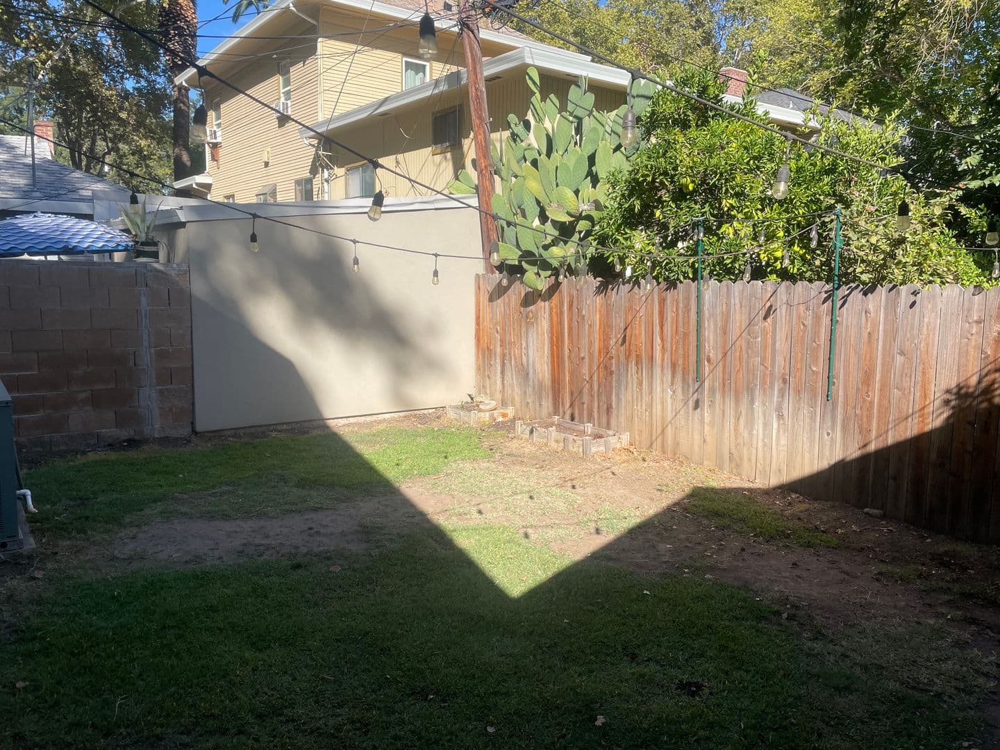 Sacramento House: 509 23rd Street