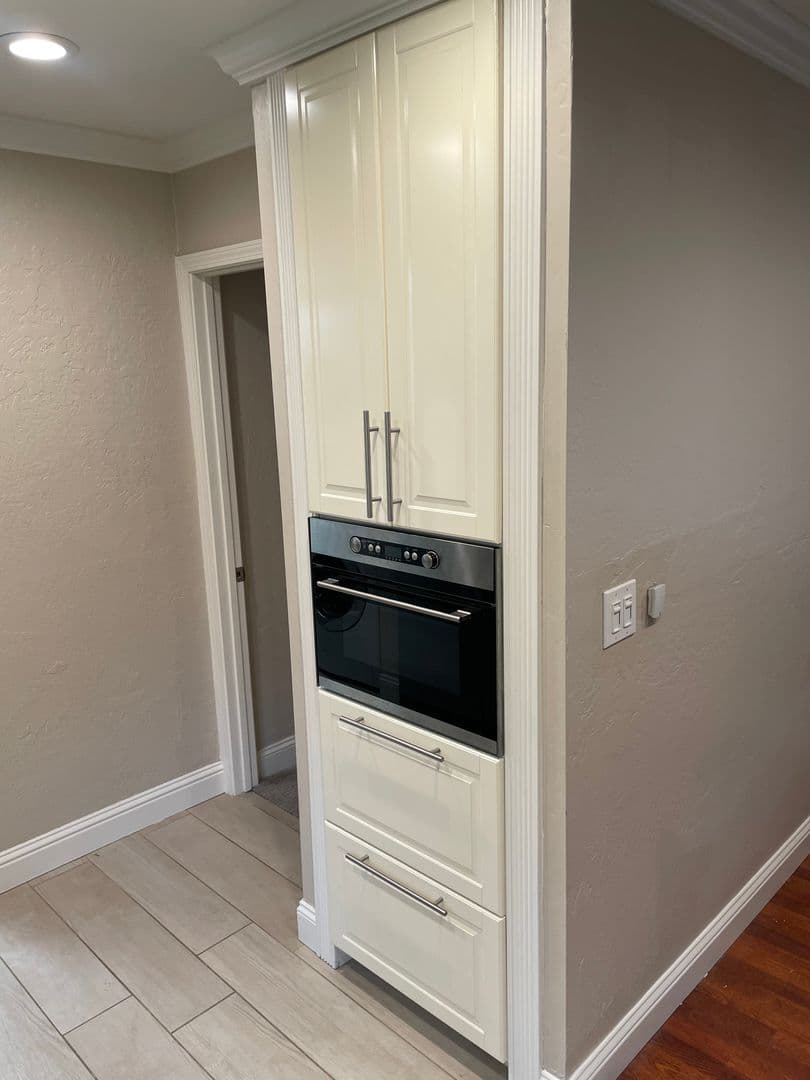 Sacramento House: 2701 58th Street