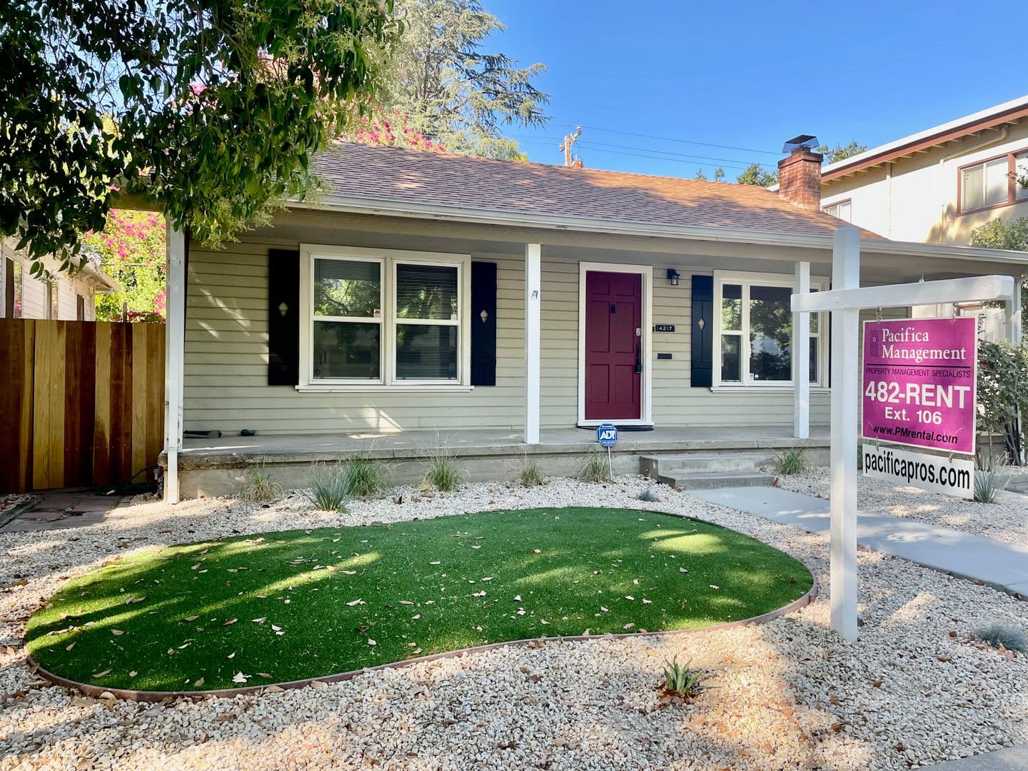 Sacramento House: 4217 V Street