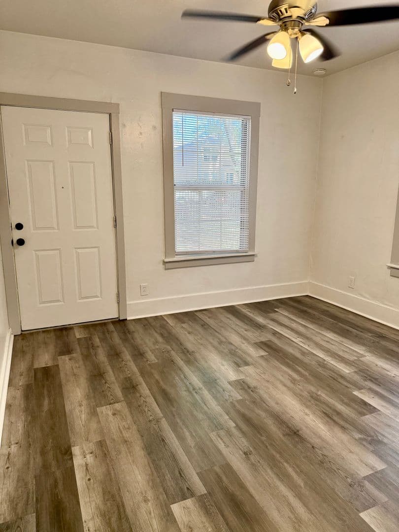 Sacramento Apartment: 316 T Street