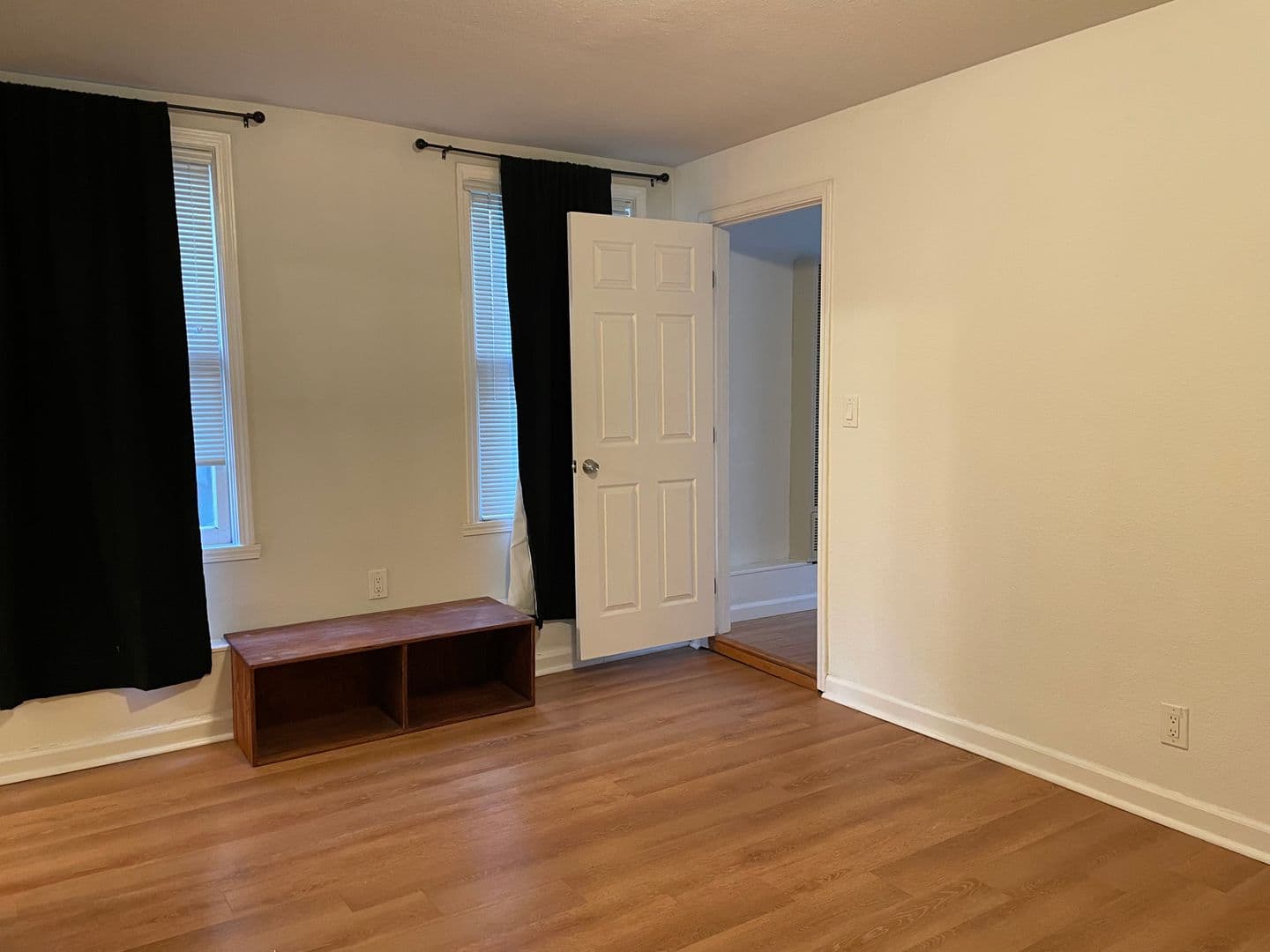 Sacramento Apartment: 2706 H Street