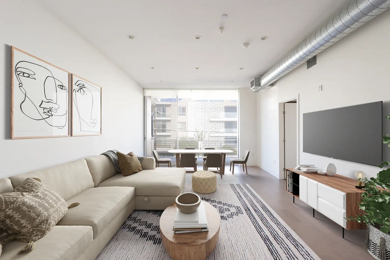 Los Angeles Apartment: 5700 Melrose Avenue