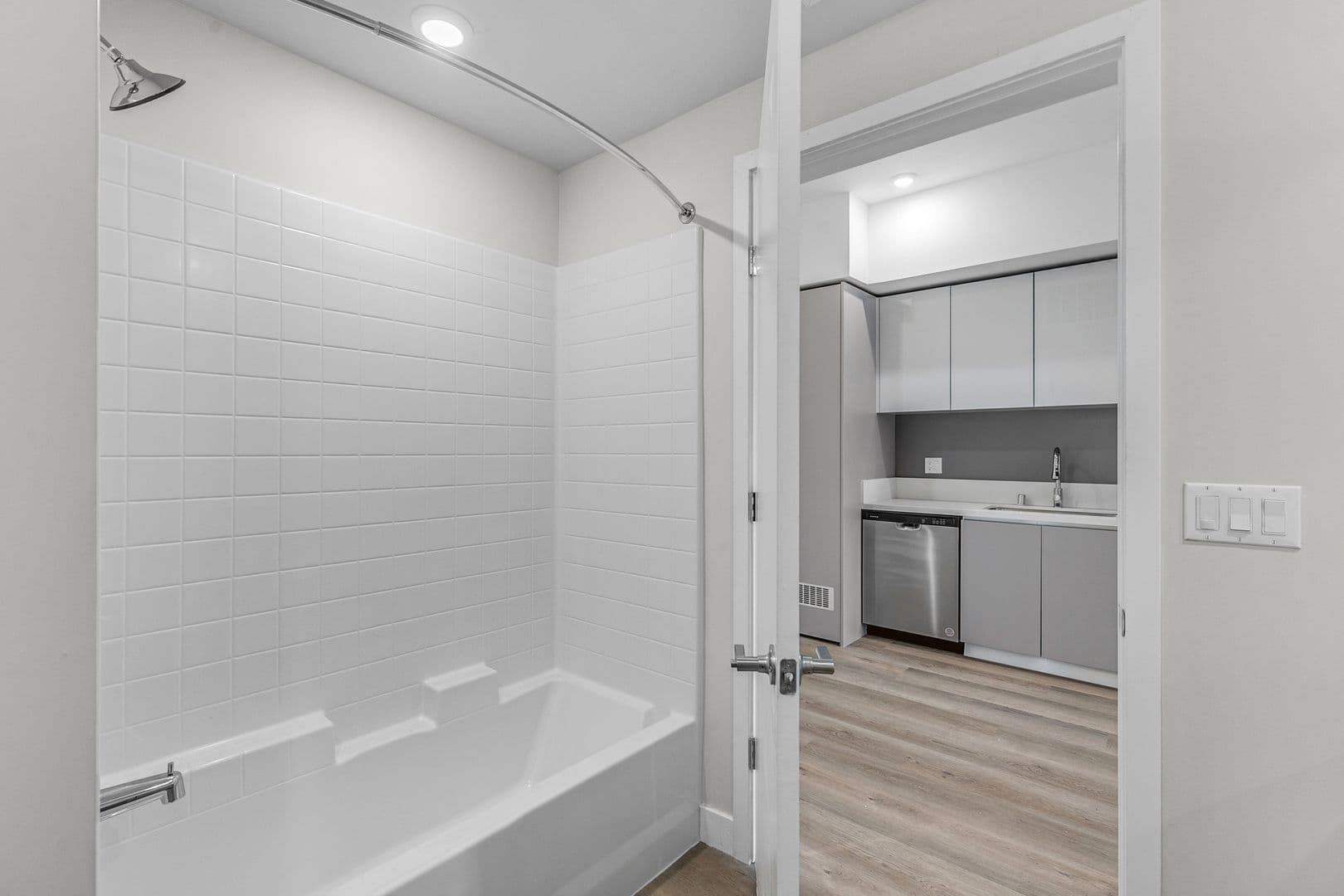 Los Angeles Apartment: 825 S. Coronado Street