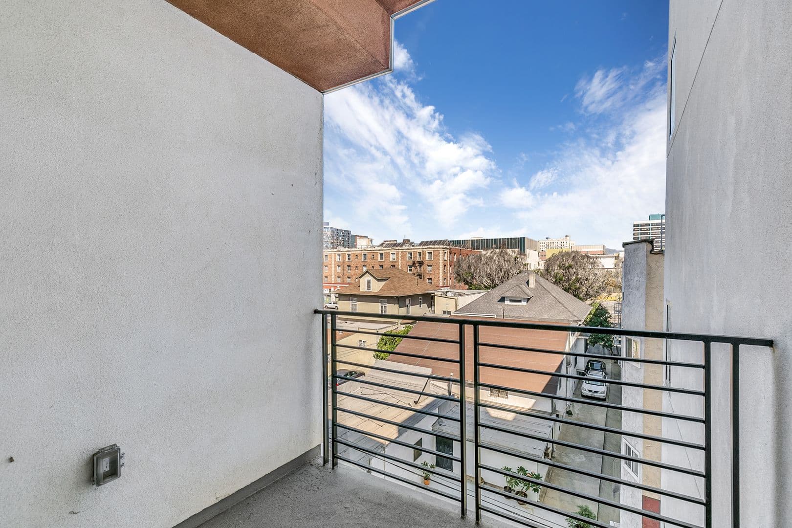 Los Angeles Apartment: 825 S. Coronado Street