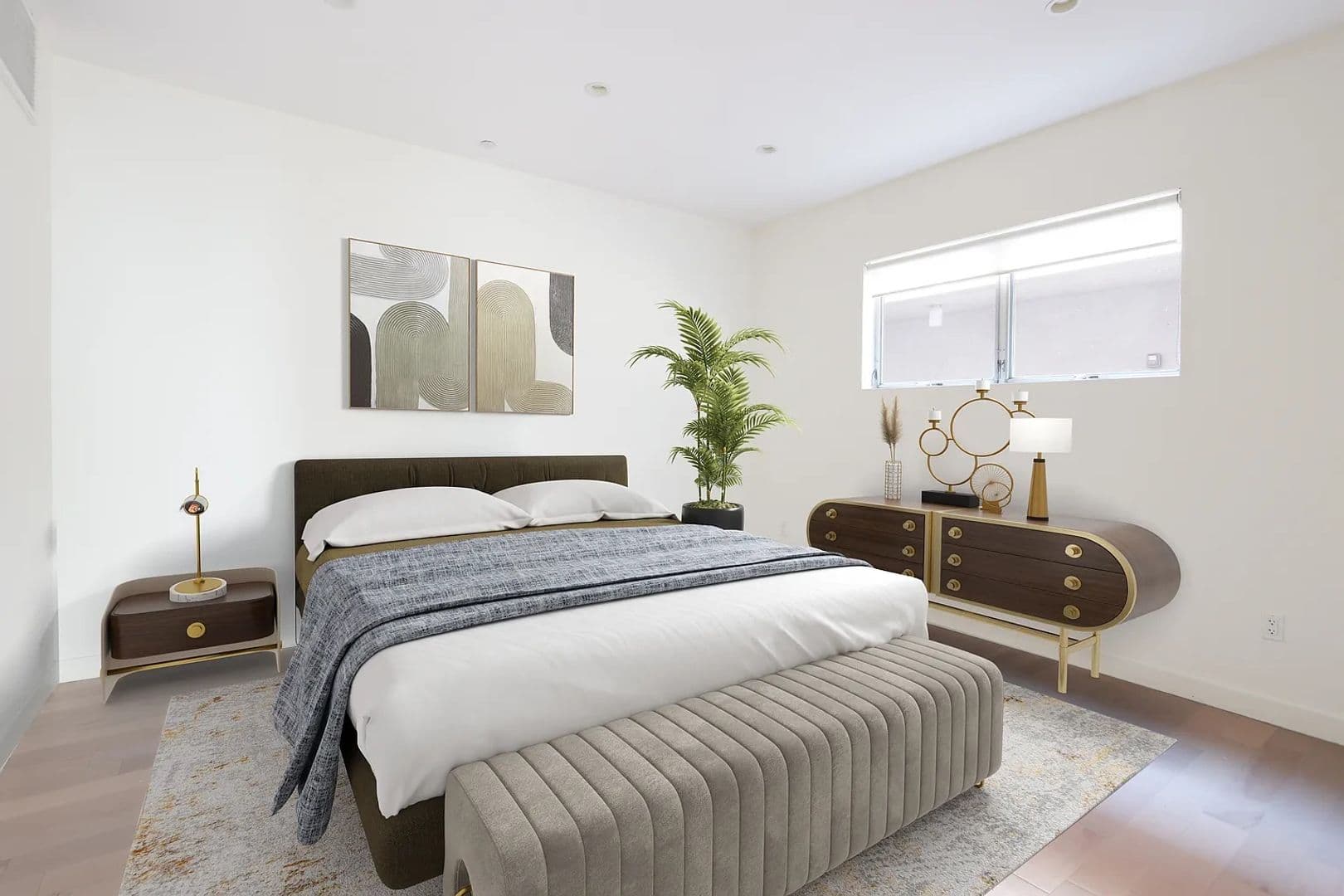 Los Angeles Apartment: 5700 Melrose Avenue