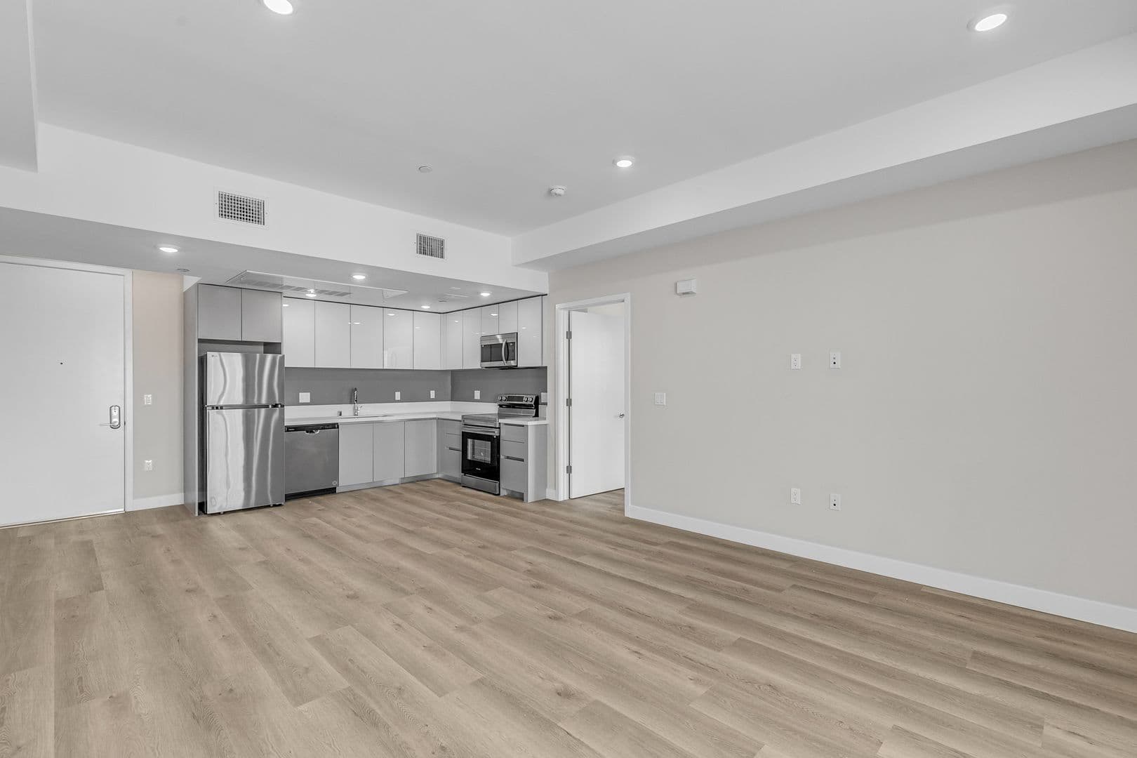 Los Angeles Apartment: 825 S. Coronado Street