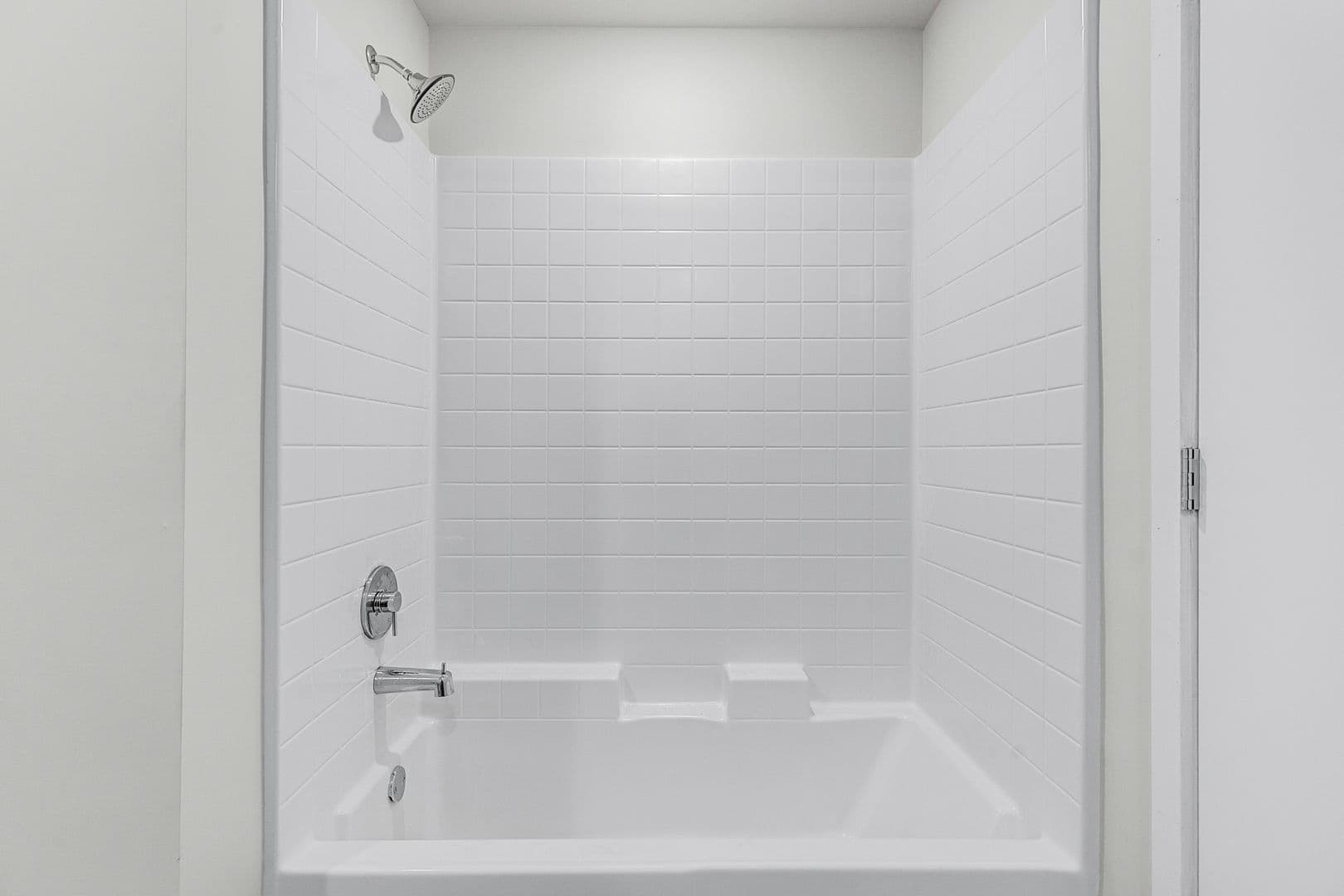 Los Angeles Apartment: 825 S. Coronado Street