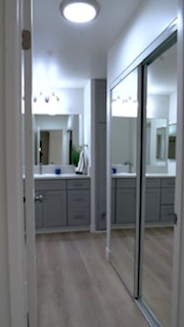 Tustin Apartment: 15601 Tustin Village Way