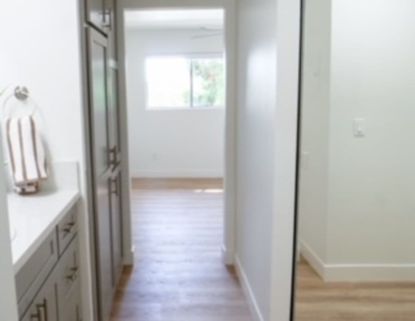 Tustin Apartment: 15601 Tustin Village Way