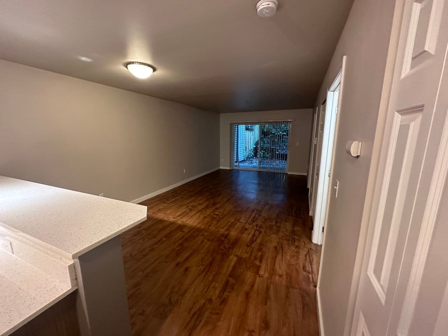 Seattle Apartment: 3233 SW Avalon Way