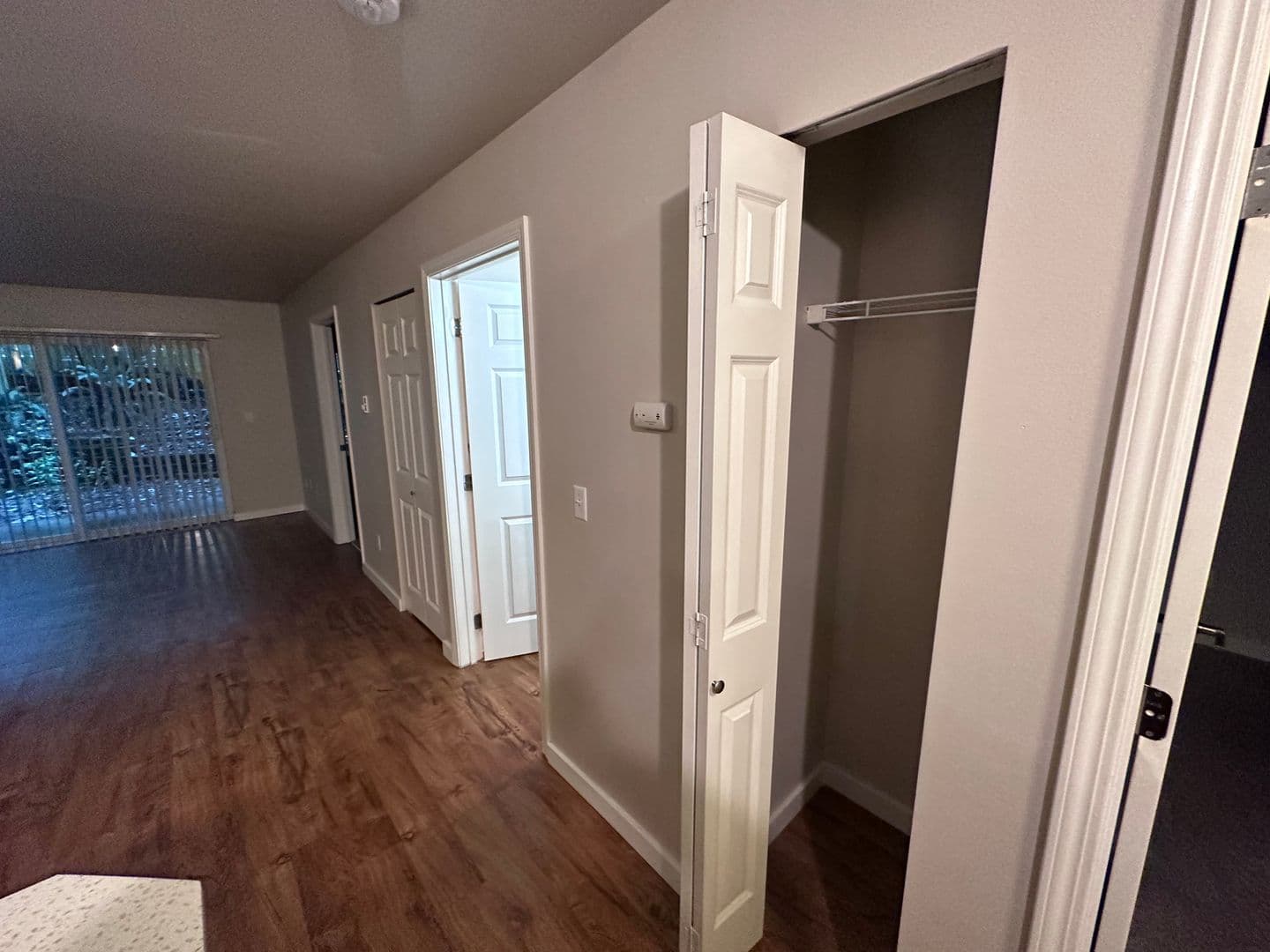 Seattle Apartment: 3233 SW Avalon Way