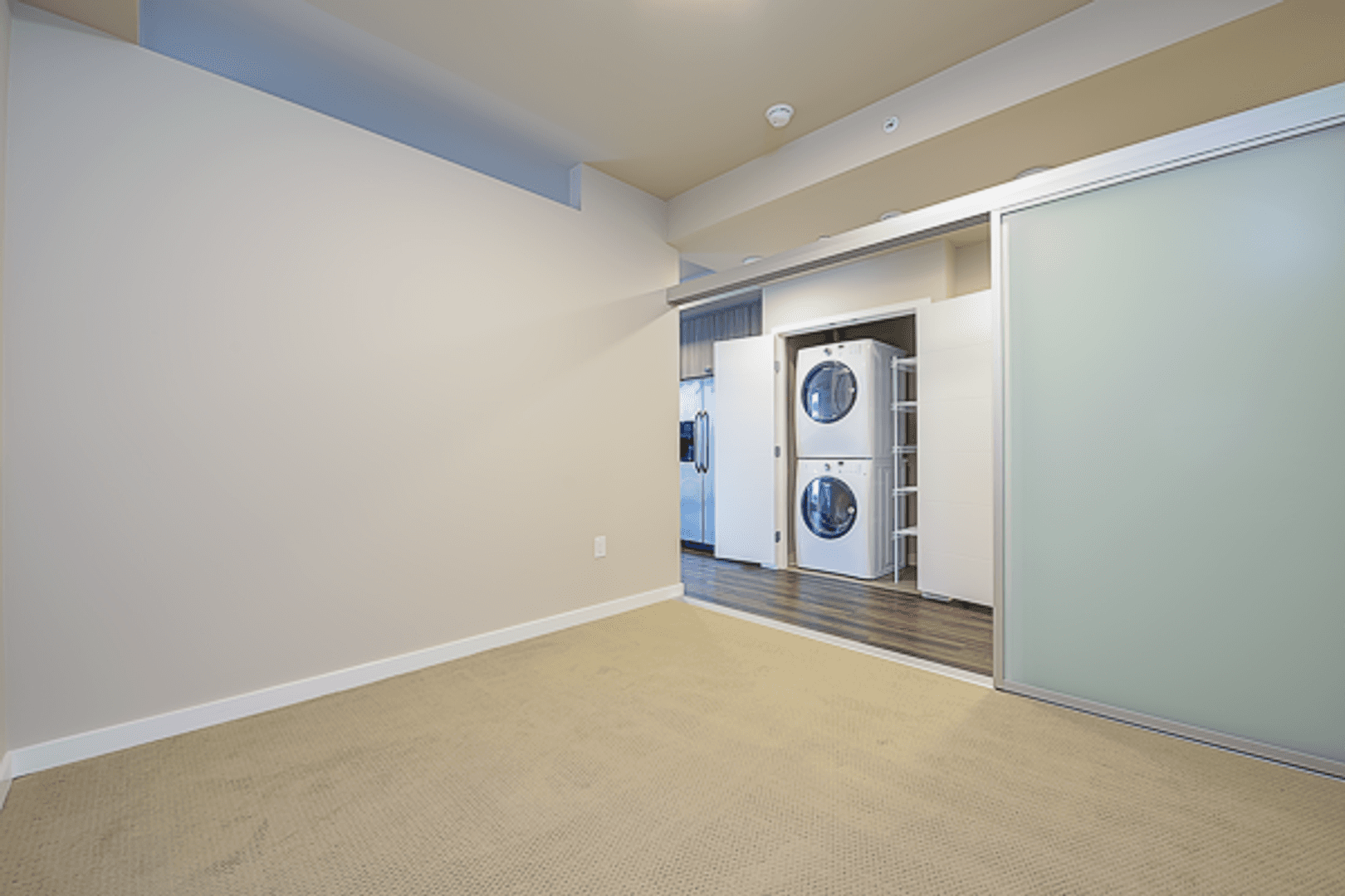 Bellevue Apartment: 88 102nd Ave NE