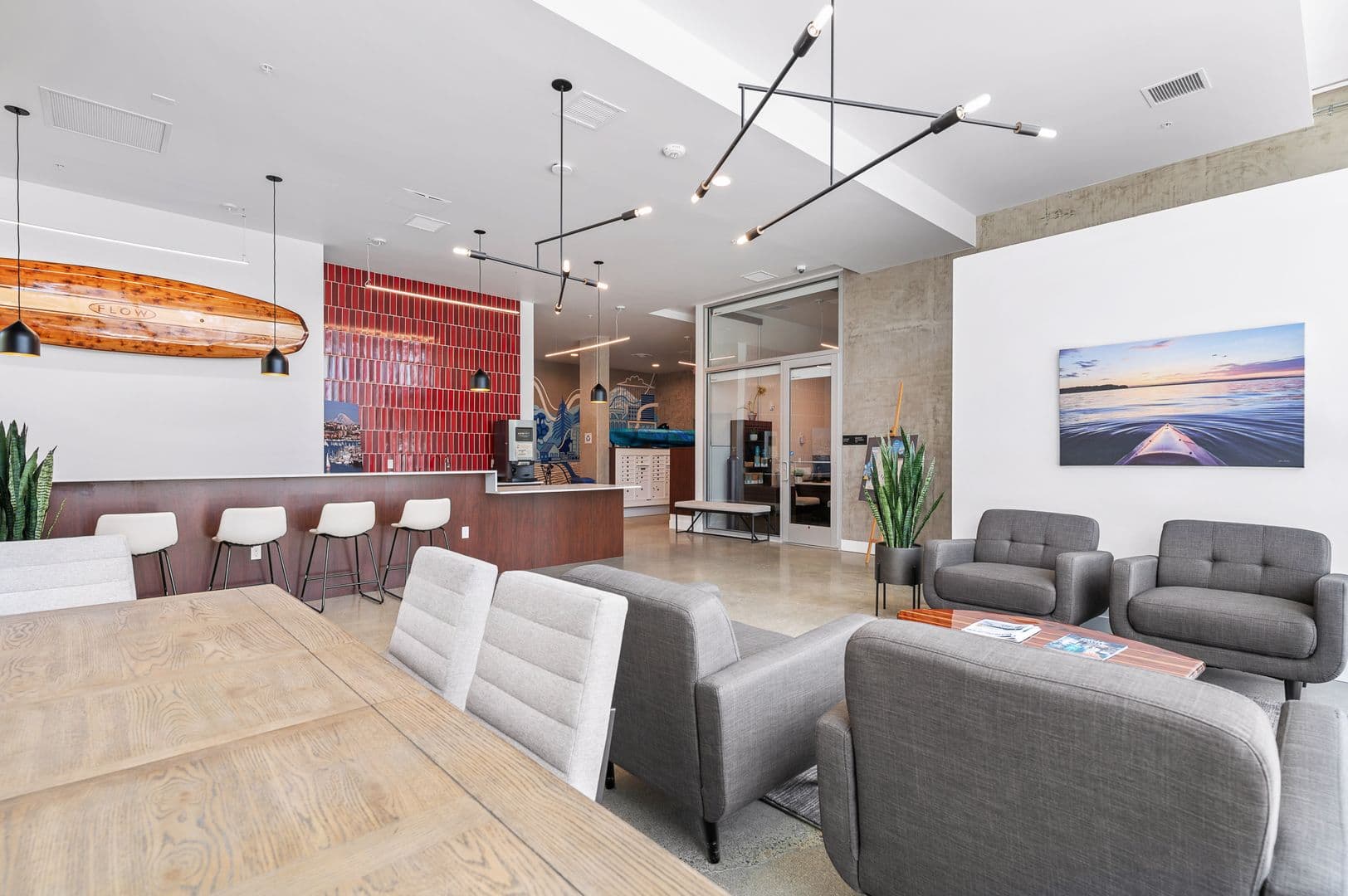 Seattle Apartment: 3150 Fairview Ave E