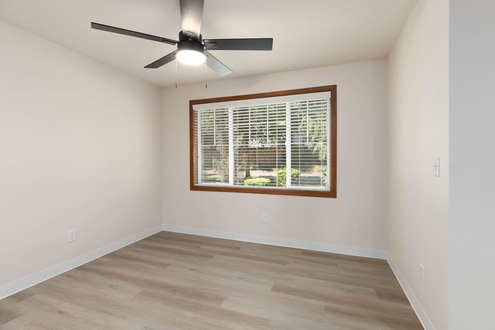 Maple Valley Apartment: 24331 228th Ave SE
