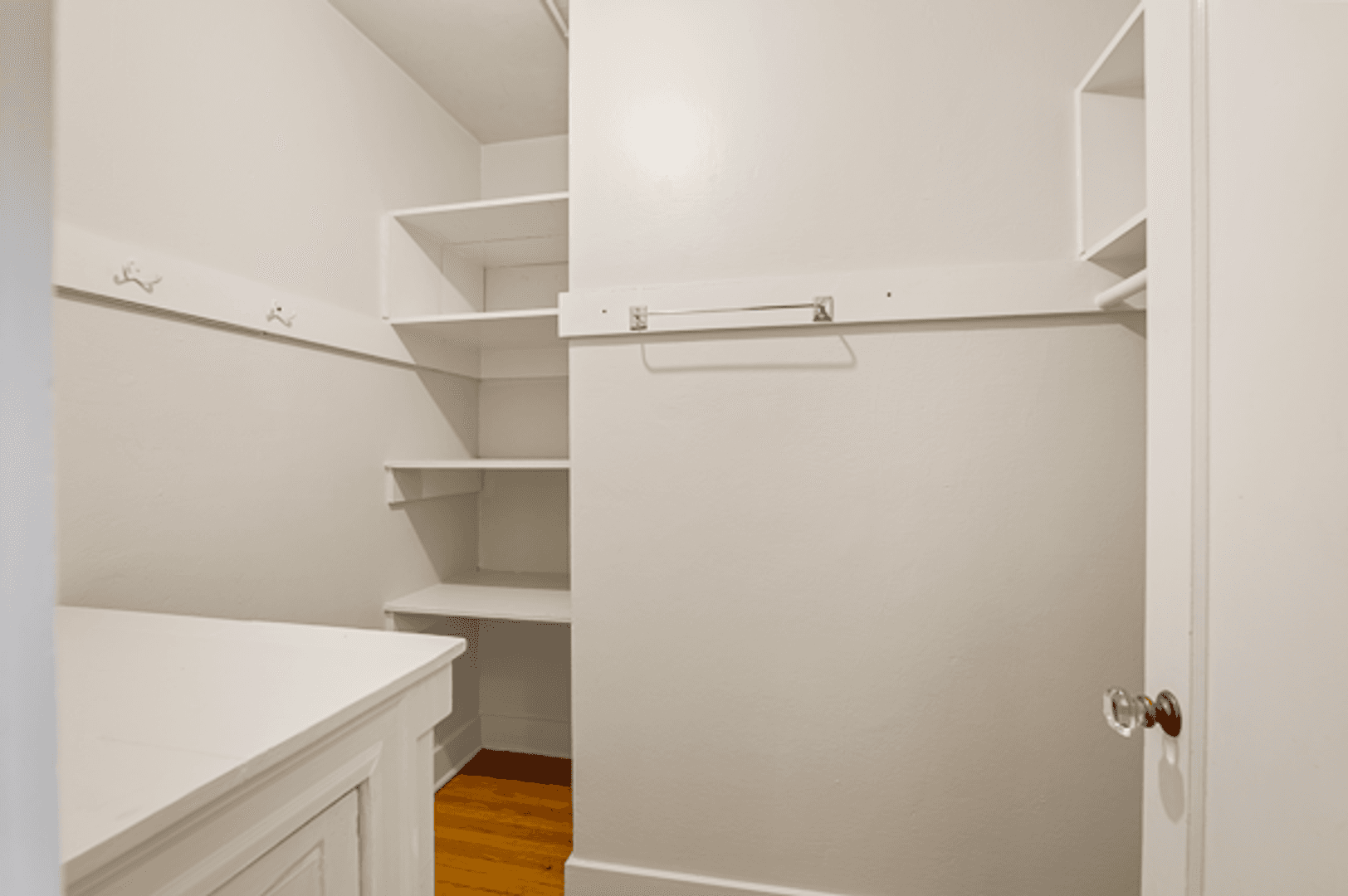 Seattle Apartment: 1450 E Republican St