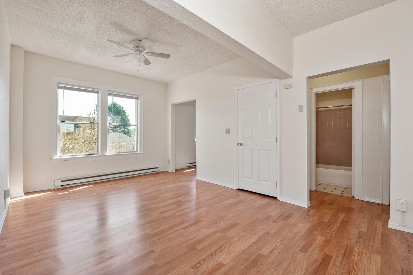 Seattle Apartment: 151 11th Ave