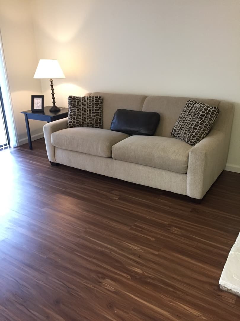 Everett Apartment: 702 W Casino Rd