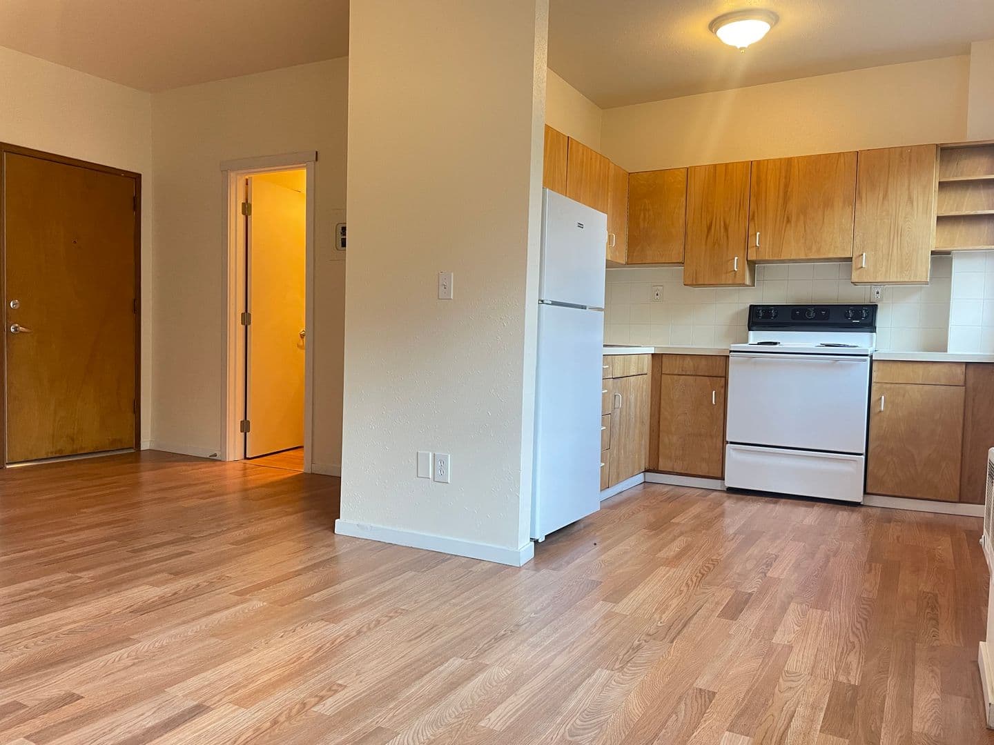 Seattle Apartment: 151 11th Ave