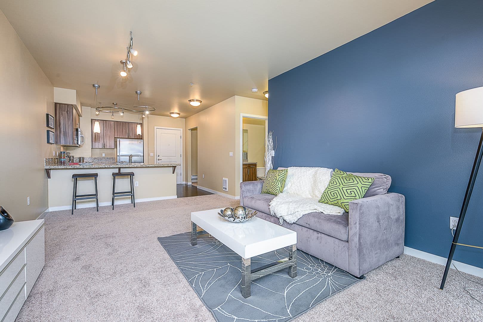 Seattle Apartment: 1615 Belmont Ave
