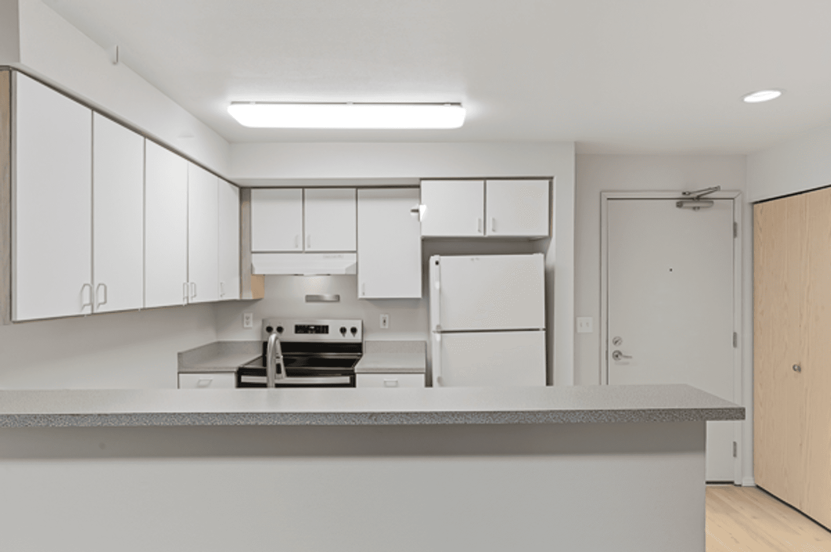 Seattle Apartment: 210 E Blaine St