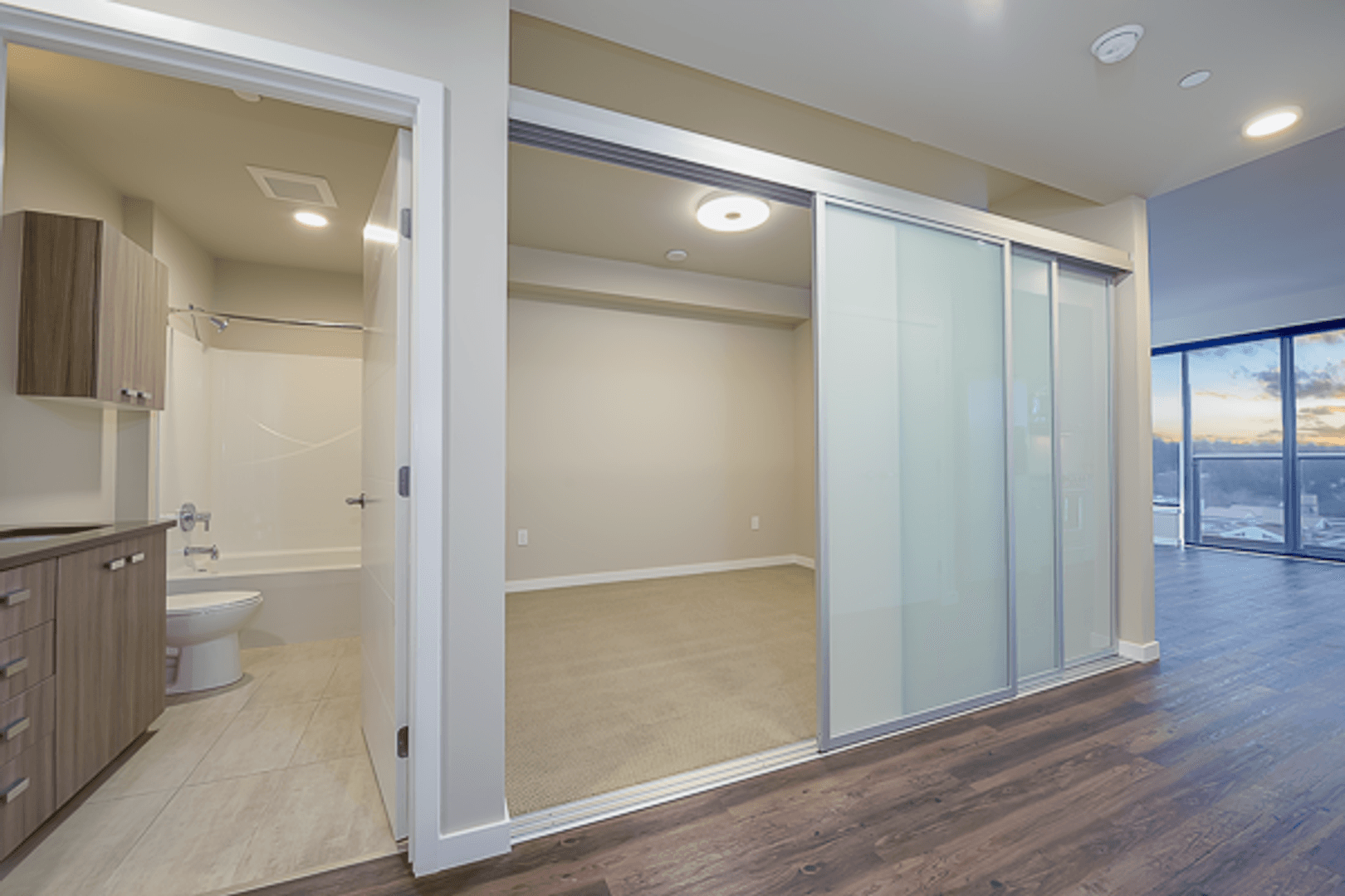 Bellevue Apartment: 88 102nd Ave NE