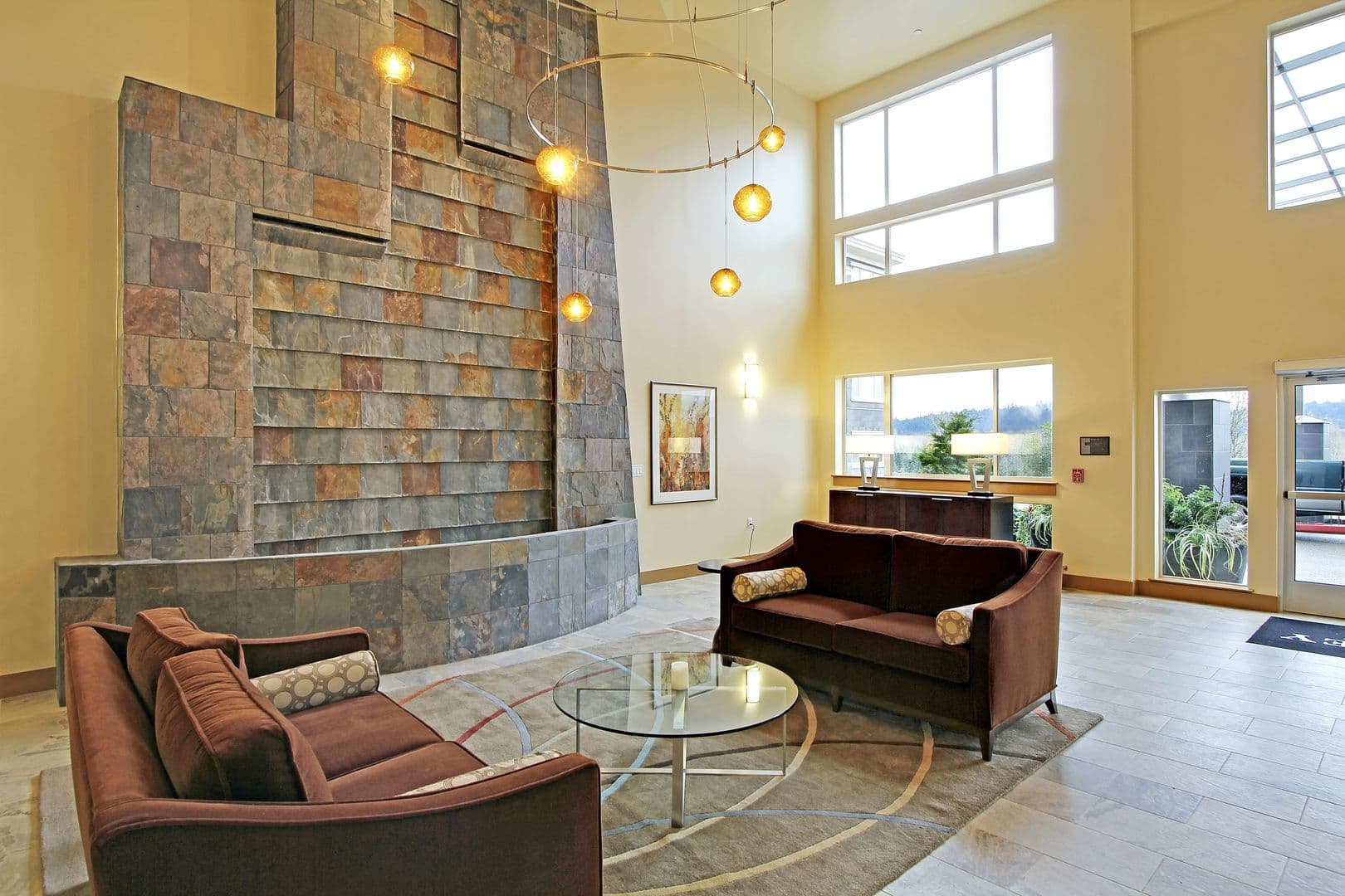 Issaquah Apartment: 2700 NW Pinecone Dr