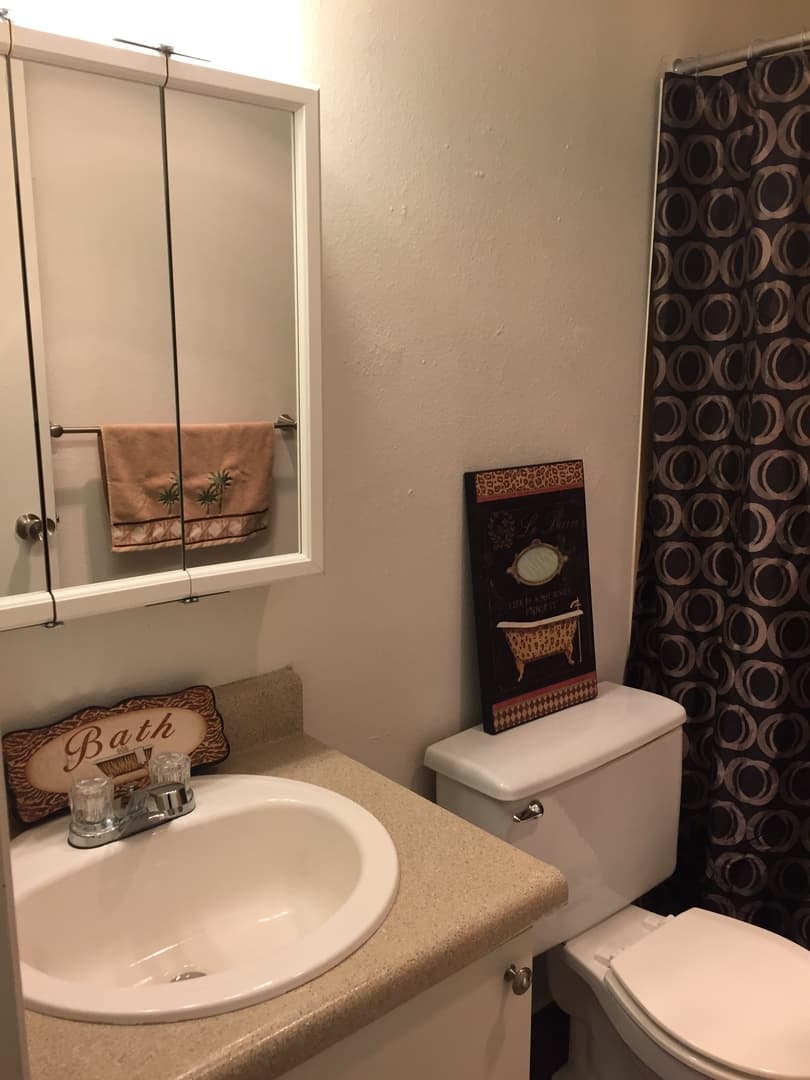 Everett Apartment: 702 W Casino Rd