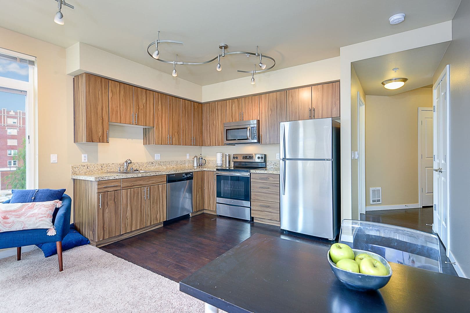 Seattle Apartment: 1615 Belmont Ave