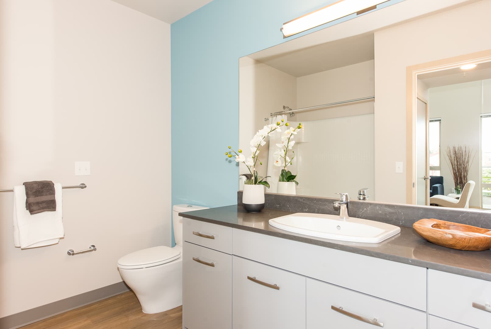 Seattle Apartment: 200 Belmont Ave E