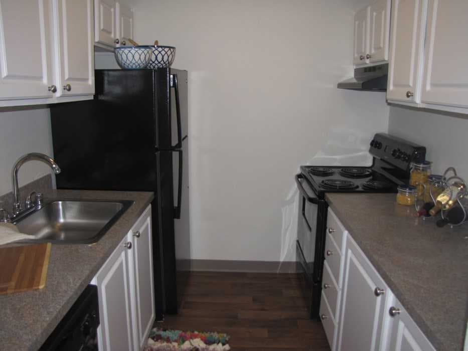 Everett Apartment: 1111 47th St SE